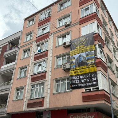 Güngören / Ergün Apartmanı