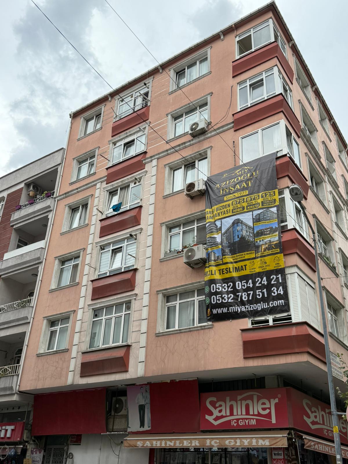 Güngören / Ergün Apartmanı